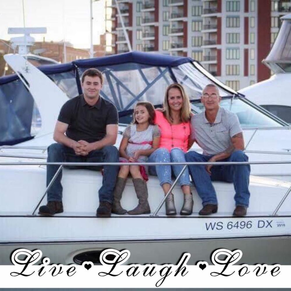 Meet your Posher, Kristen